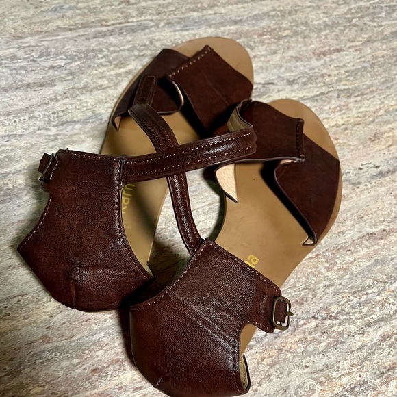 Electric Karma Roman sandals - Picture 11 of 13